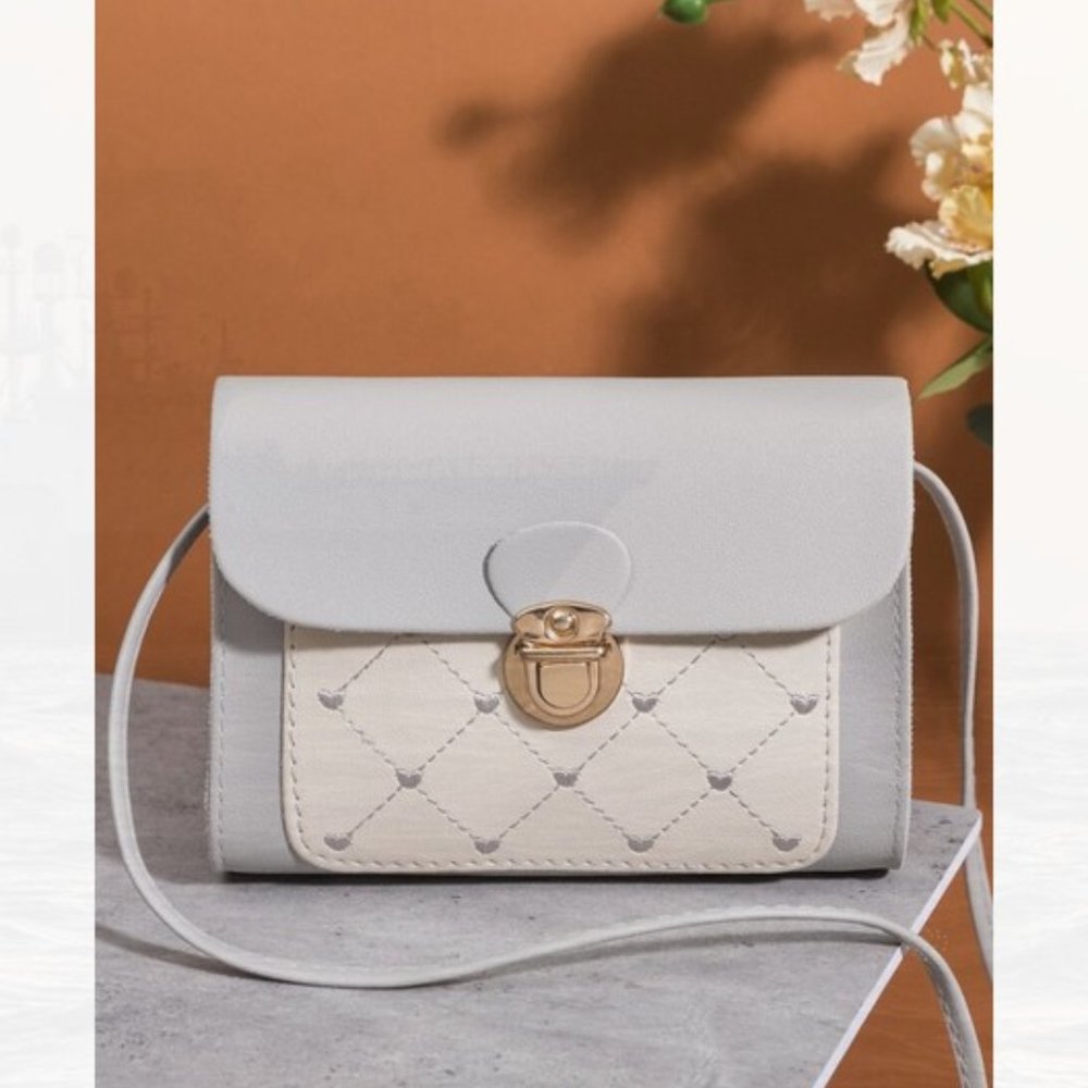New Detail Square Bag Light Grey 77